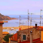 شقة La Terrazza Sugli Aranci ريو مارينا